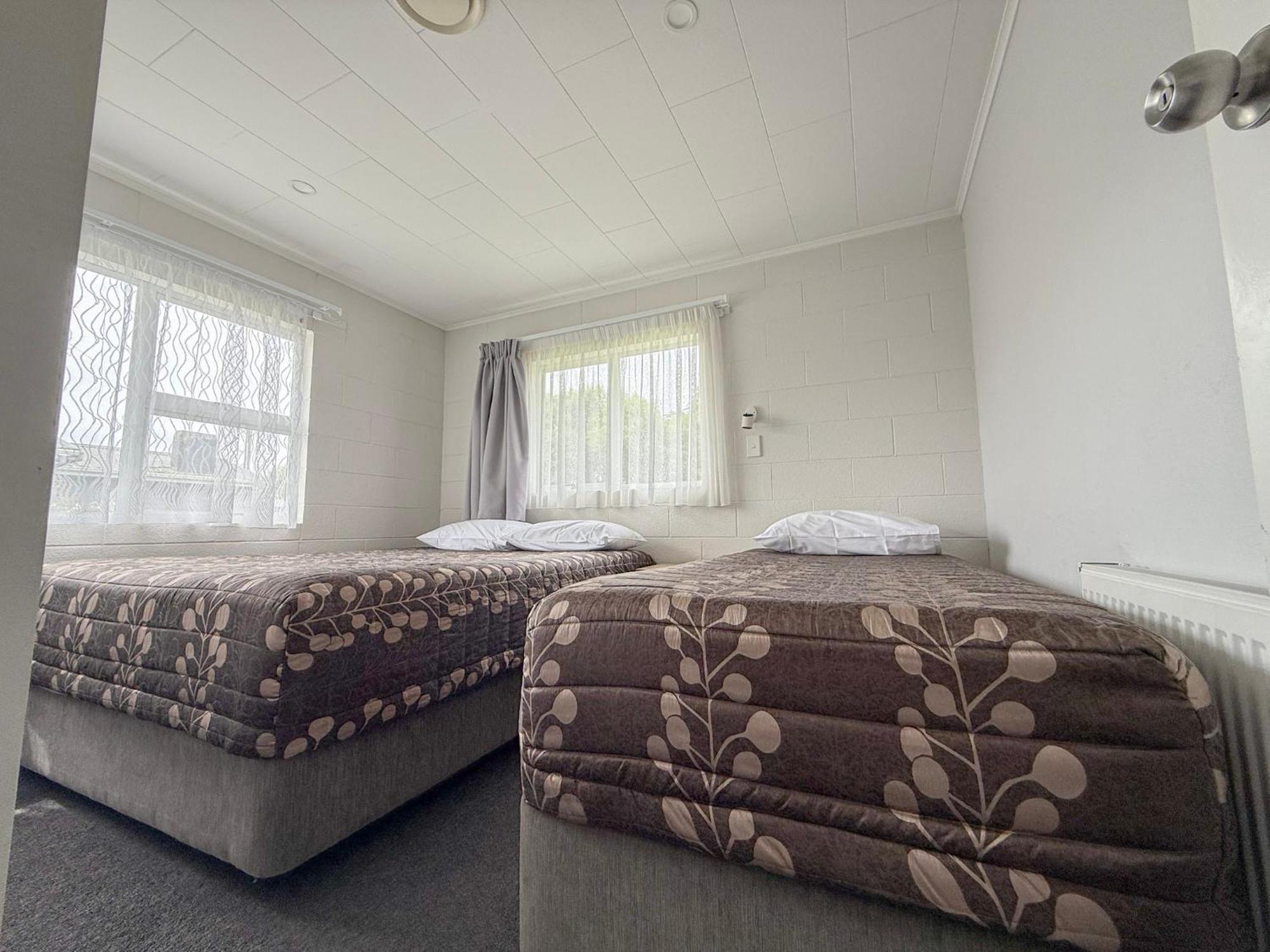 Cleveland Thermal Motel Rotorua Ngoại thất bức ảnh