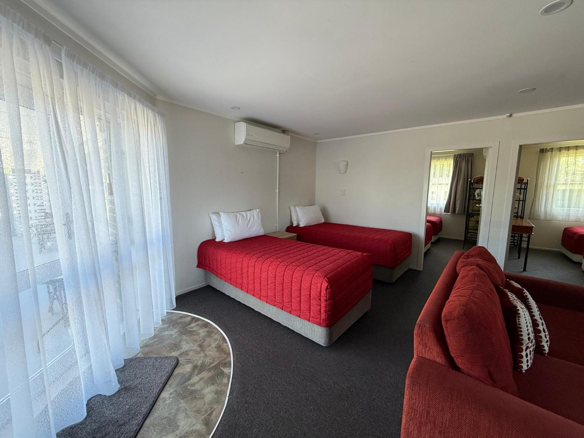 Cleveland Thermal Motel Rotorua Ngoại thất bức ảnh