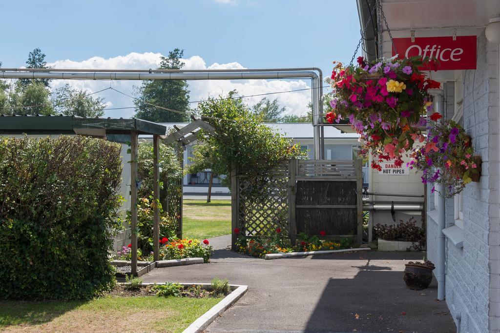Cleveland Thermal Motel Rotorua Ngoại thất bức ảnh